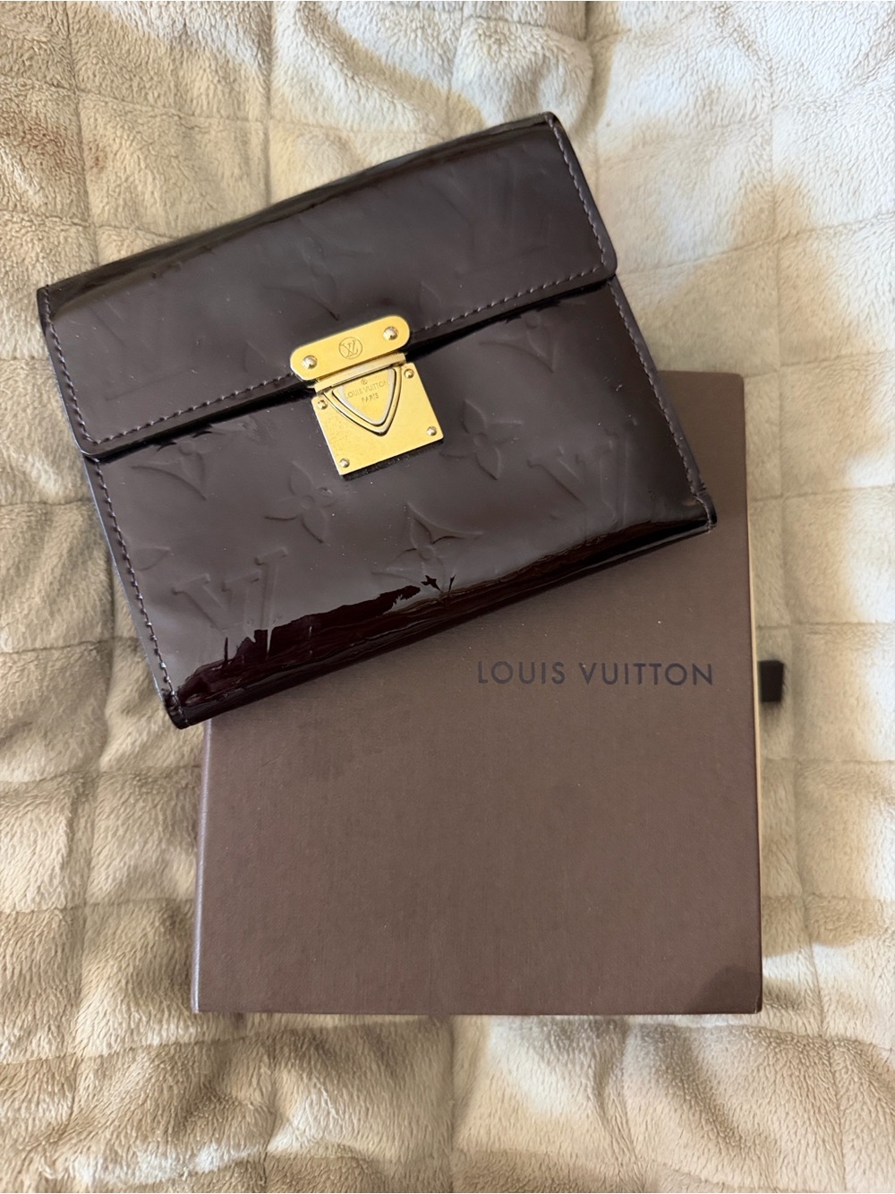 Louis Vuitton Vernis (Patent Leather) Compact Wallet in Amarante (Deep Burgundy)